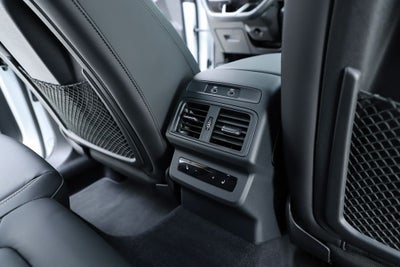 2025 Audi SQ5 3.0T Prestige quattro