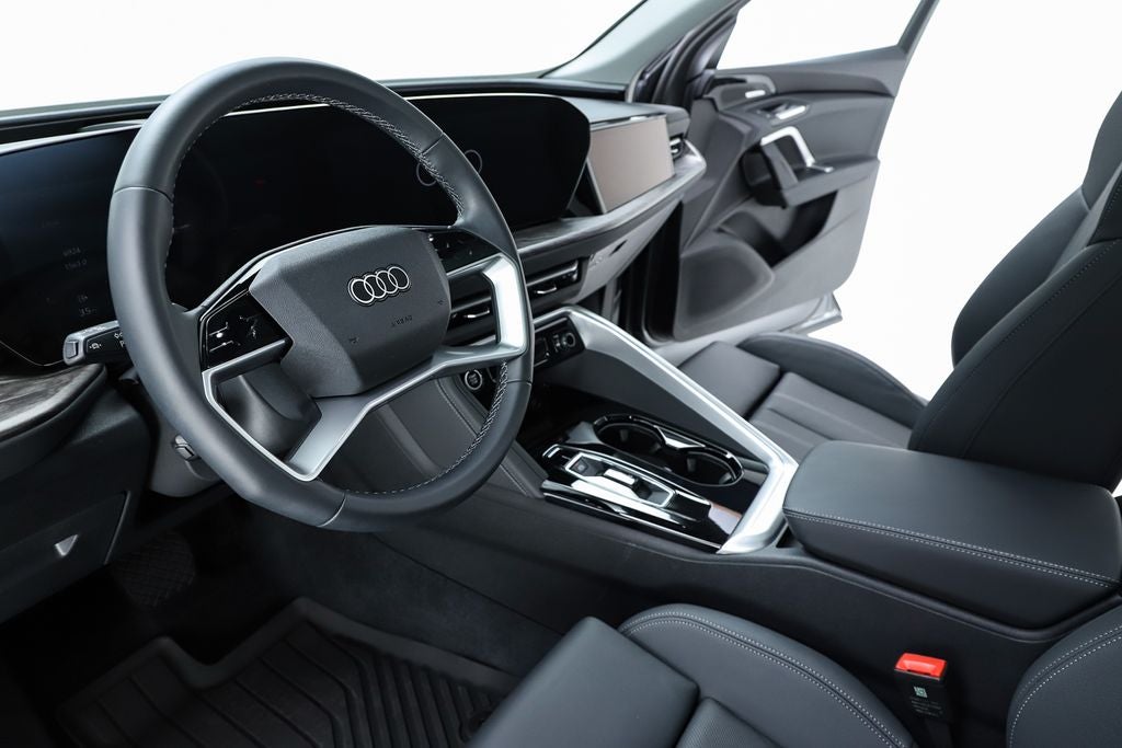 2025 Audi Q5 2.0T Prestige quattro