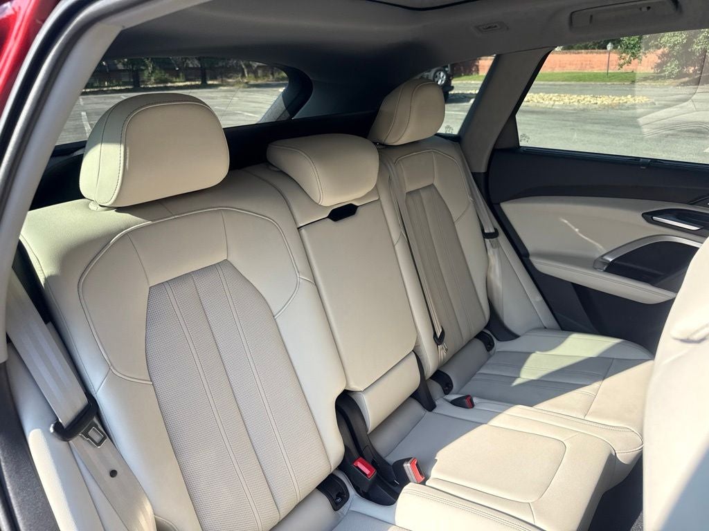 2025 Audi Q5 2.0T Prestige quattro