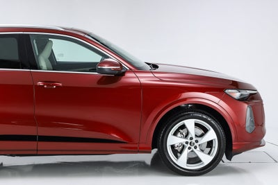 2025 Audi Q5 2.0T Prestige quattro