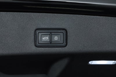 2025 Audi Q5 2.0T Prestige quattro