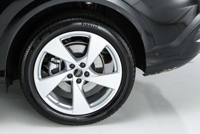 2025 Audi Q5 2.0T Prestige quattro