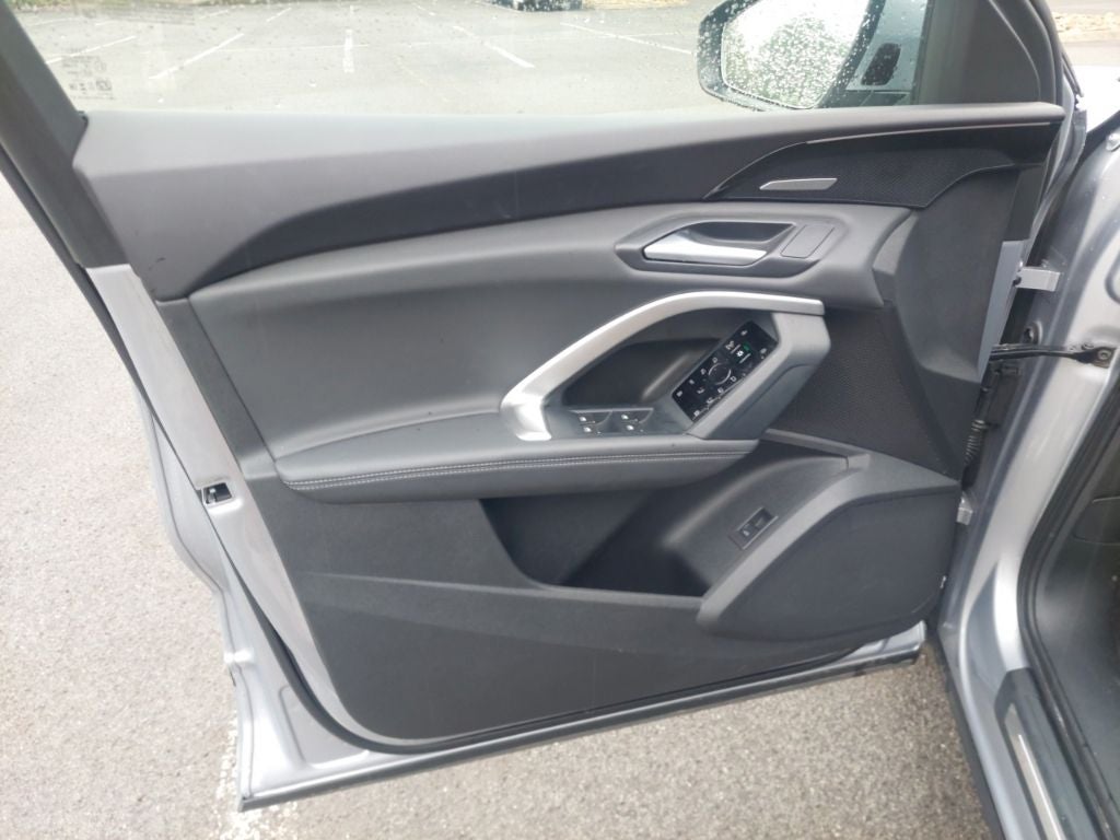 2025 Audi Q5 2.0T Prestige quattro