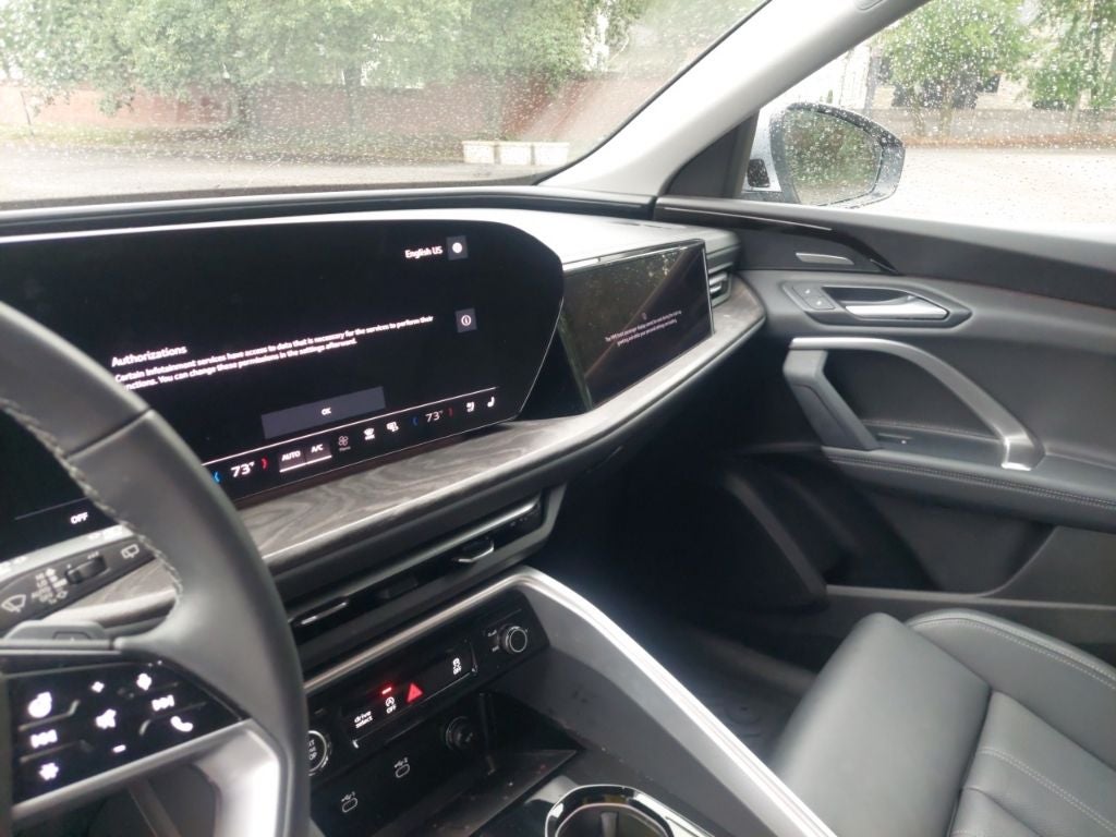 2025 Audi Q5 2.0T Prestige quattro