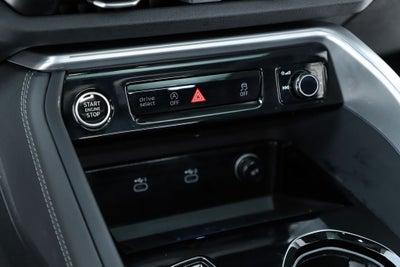 2025 Audi Q5 2.0T Prestige quattro