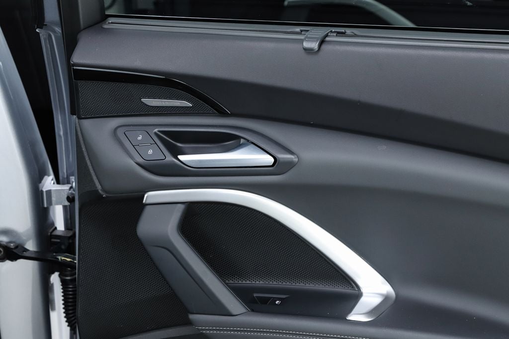 2025 Audi Q5 2.0T Prestige quattro