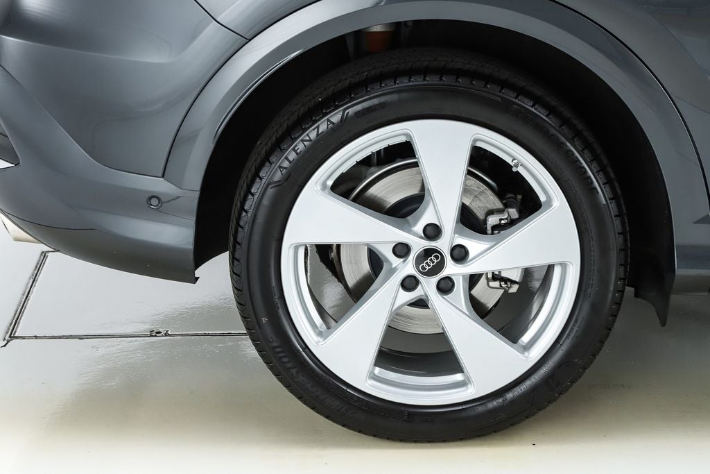 2025 Audi Q5 2.0T Prestige quattro