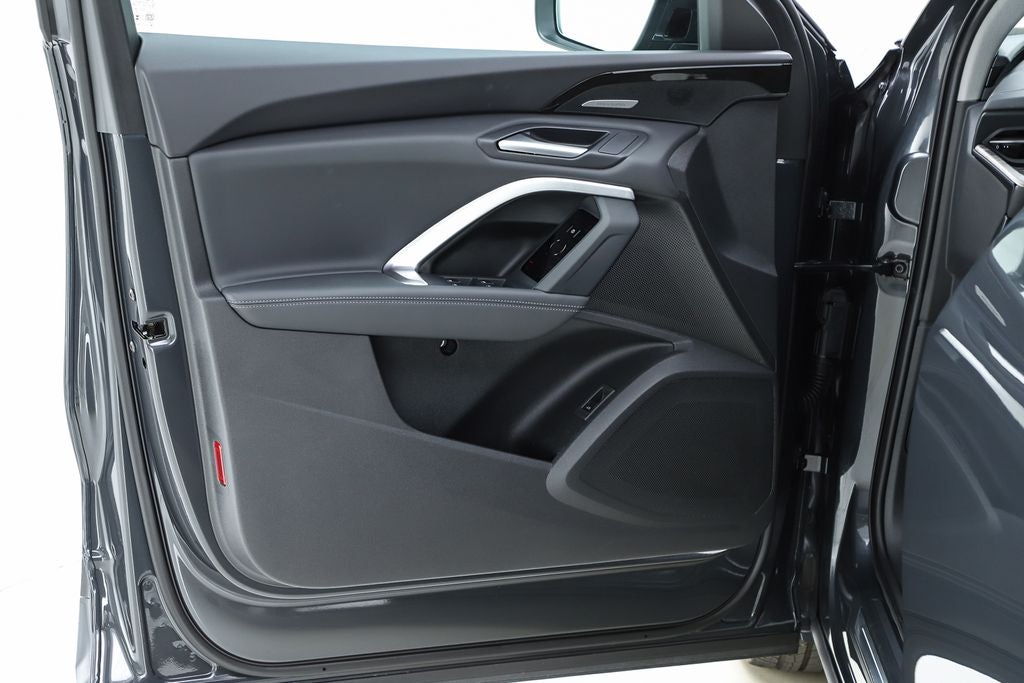 2025 Audi Q5 2.0T Prestige quattro