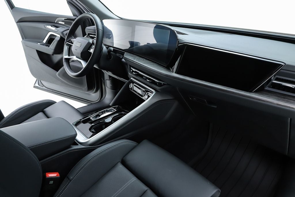 2025 Audi Q5 2.0T Prestige quattro