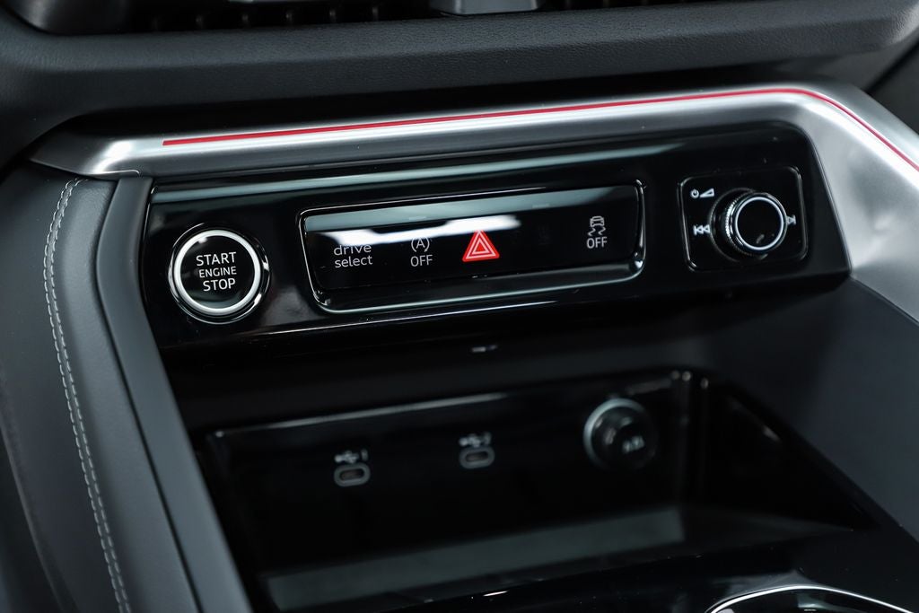 2025 Audi Q5 2.0T Prestige quattro