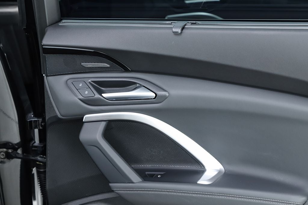 2025 Audi Q5 2.0T Prestige quattro