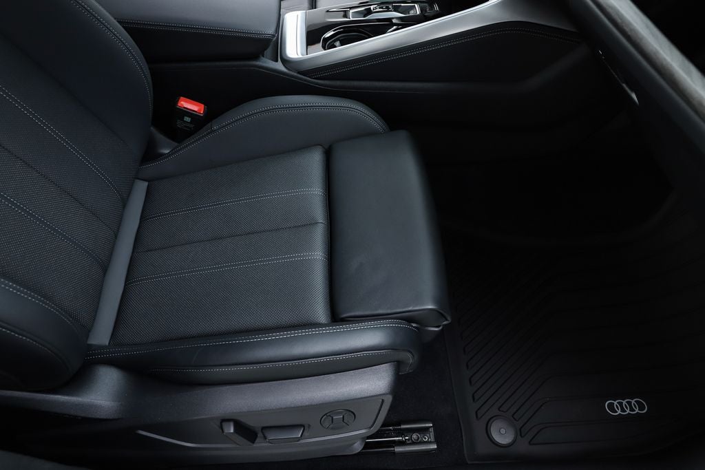 2025 Audi Q5 2.0T Prestige quattro