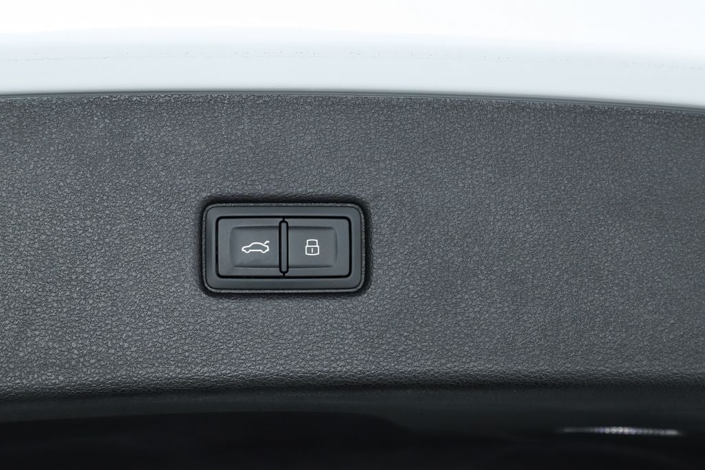 2025 Audi Q5 45 S line Premium quattro