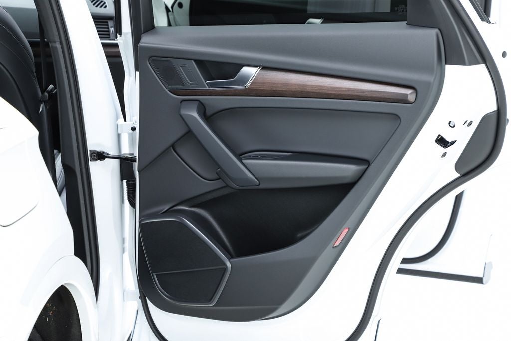 2025 Audi Q5 45 S line Premium quattro