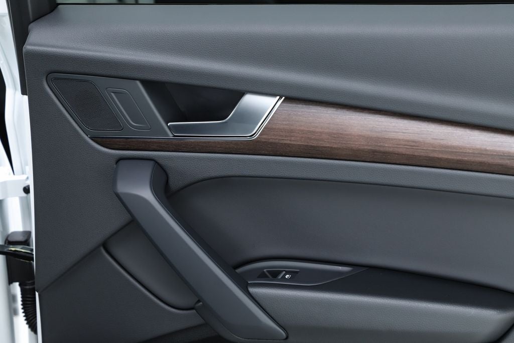 2025 Audi Q5 45 S line Premium quattro