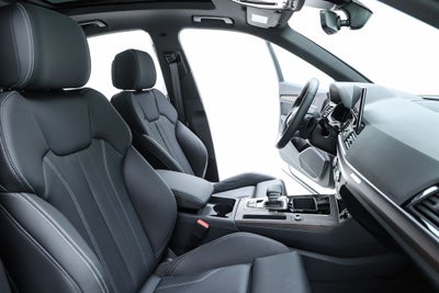2025 Audi Q5 45 S line Premium quattro