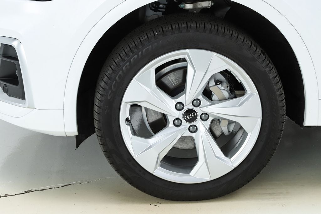 2025 Audi Q5 45 S line Premium quattro