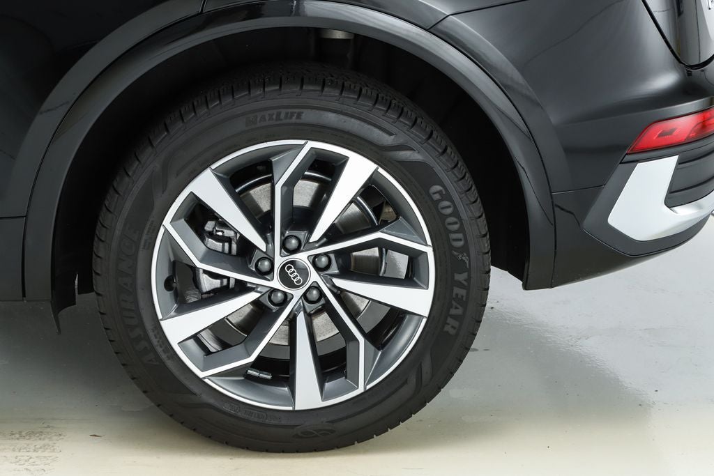 2022 Audi Q5 Sportback 45 S line Premium quattro