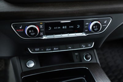 2022 Audi Q5 Sportback 45 S line Premium quattro