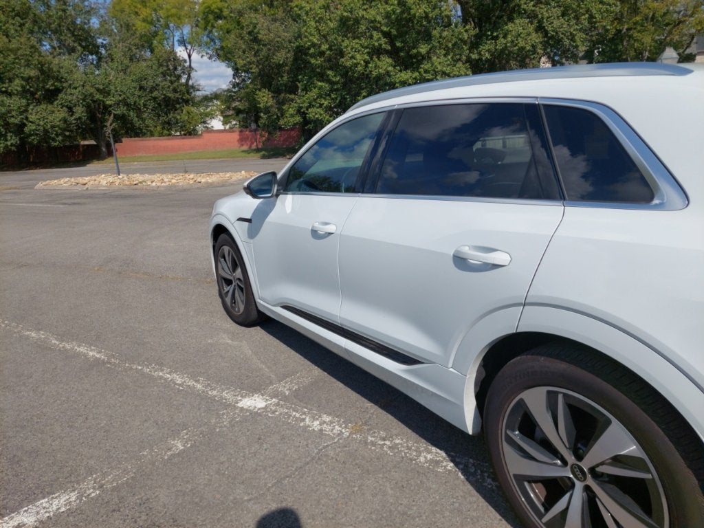 2024 Audi Q8 e-tron Premium Plus quattro