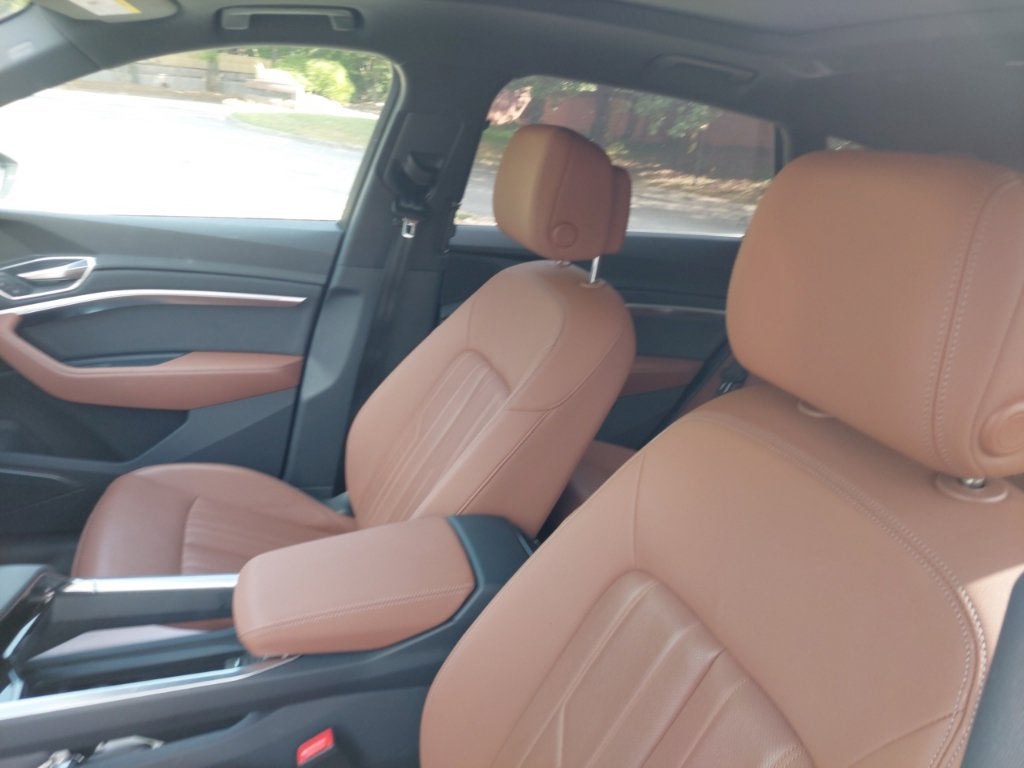 2024 Audi Q8 e-tron Premium Plus quattro