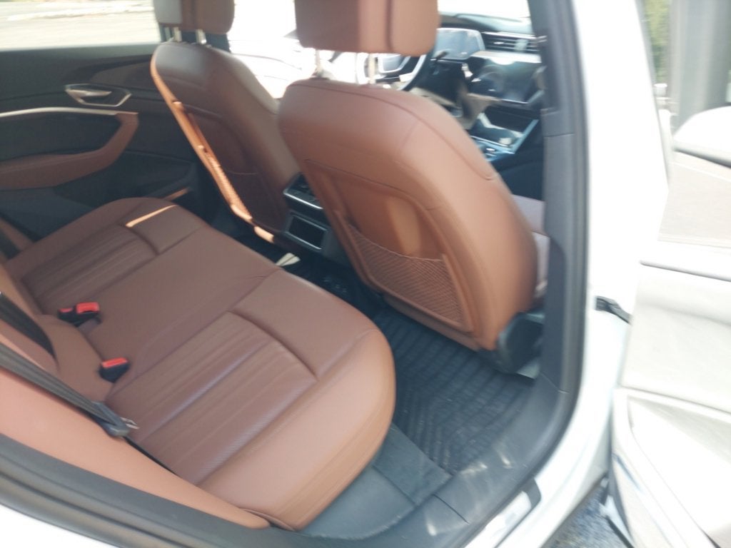 2024 Audi Q8 e-tron Premium Plus quattro