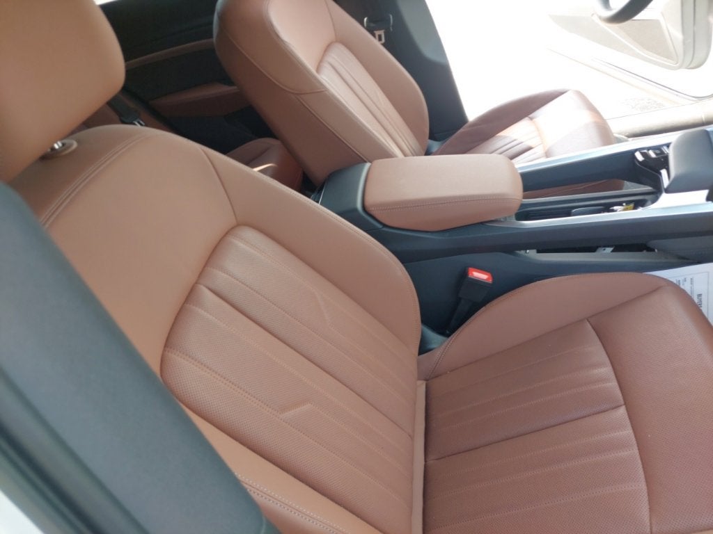 2024 Audi Q8 e-tron Premium Plus quattro