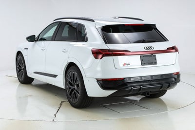 2024 Audi Q8 e-tron Prestige quattro