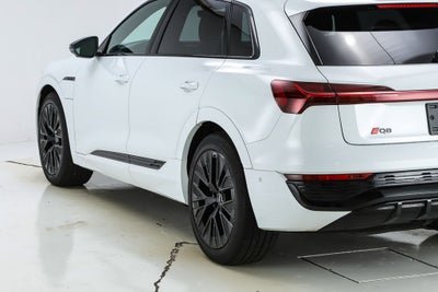2024 Audi Q8 e-tron Prestige quattro