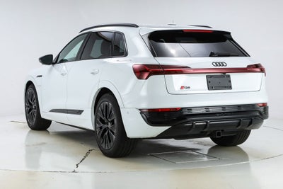 2024 Audi Q8 e-tron Prestige quattro