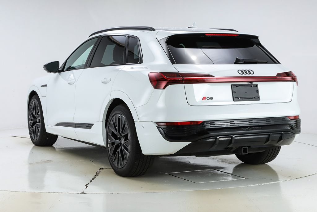 2024 Audi Q8 e-tron Prestige quattro