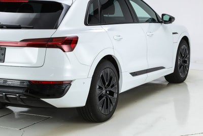 2024 Audi Q8 e-tron Prestige quattro