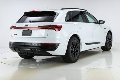 2024 Audi Q8 e-tron Prestige quattro