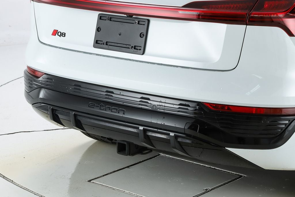 2024 Audi Q8 e-tron Prestige quattro