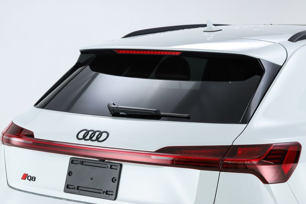 2024 Audi Q8 e-tron Prestige quattro