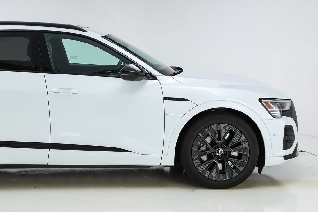 2024 Audi Q8 e-tron Prestige quattro