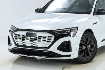 2024 Audi Q8 e-tron Prestige quattro