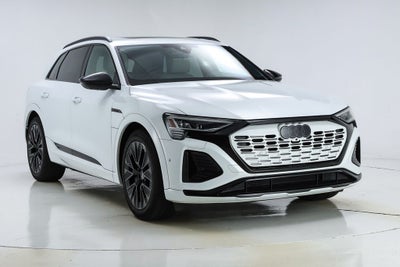 2024 Audi Q8 e-tron Prestige quattro