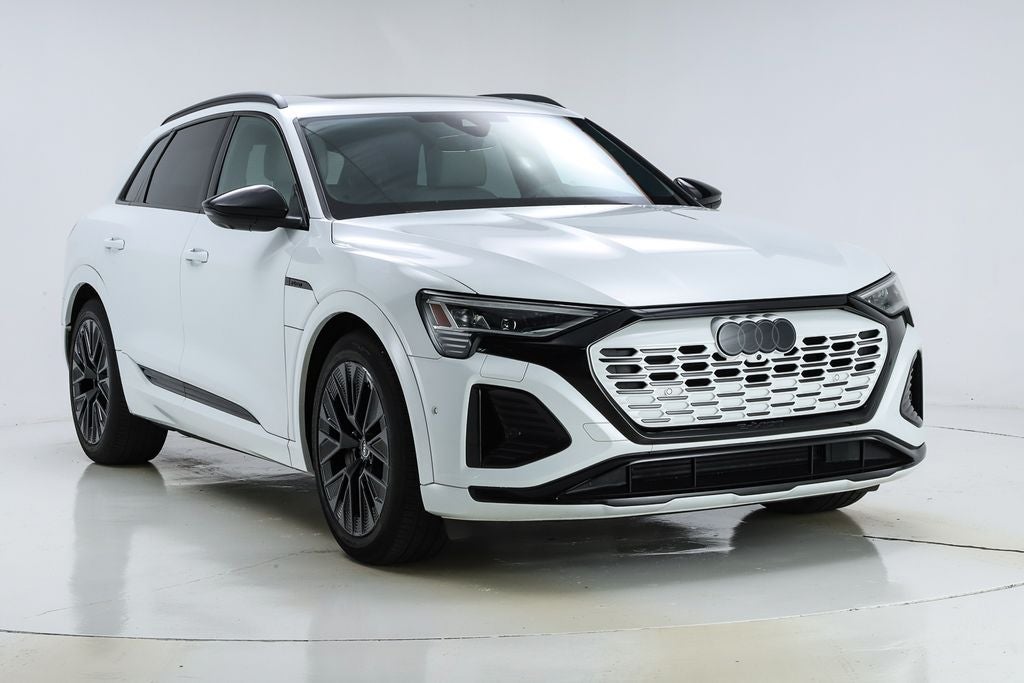 2024 Audi Q8 e-tron Prestige quattro