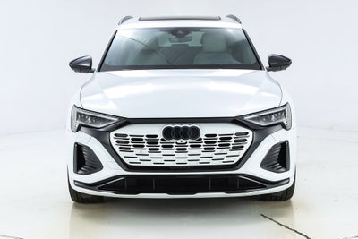 2024 Audi Q8 e-tron Prestige quattro