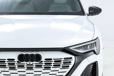 2024 Audi Q8 e-tron Prestige quattro