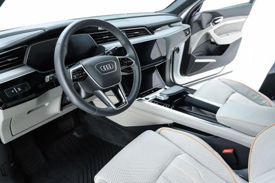 2024 Audi Q8 e-tron Prestige quattro