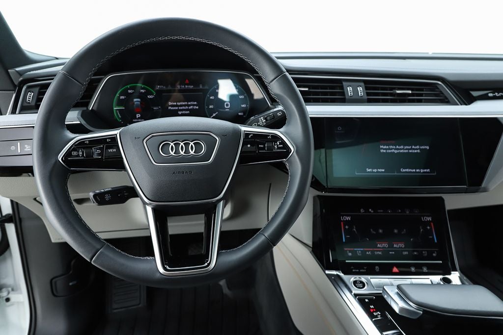 2024 Audi Q8 e-tron Prestige quattro