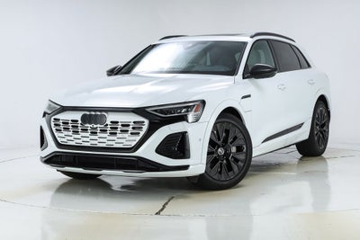 2024 Audi Q8 e-tron Prestige quattro