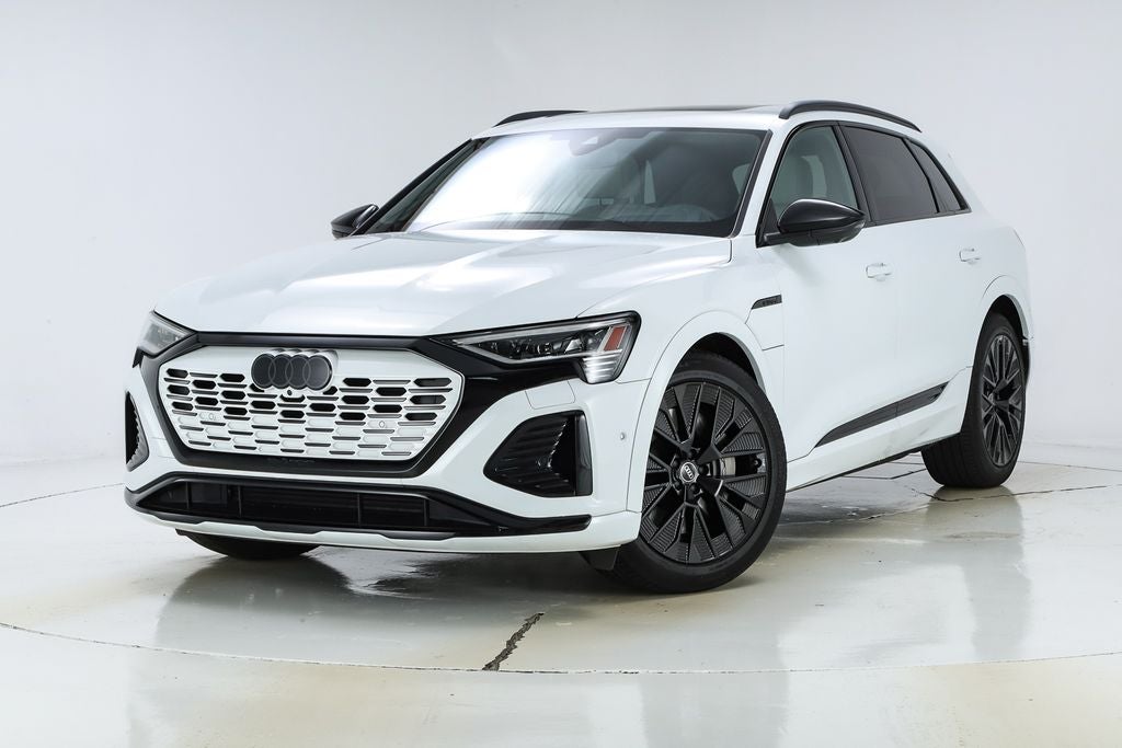 2024 Audi Q8 e-tron Prestige quattro