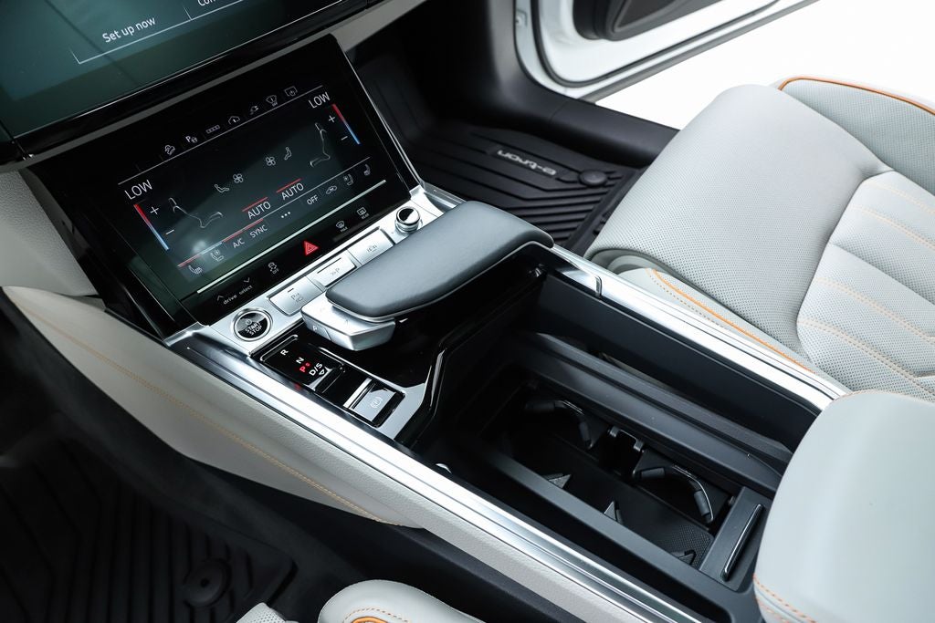 2024 Audi Q8 e-tron Prestige quattro