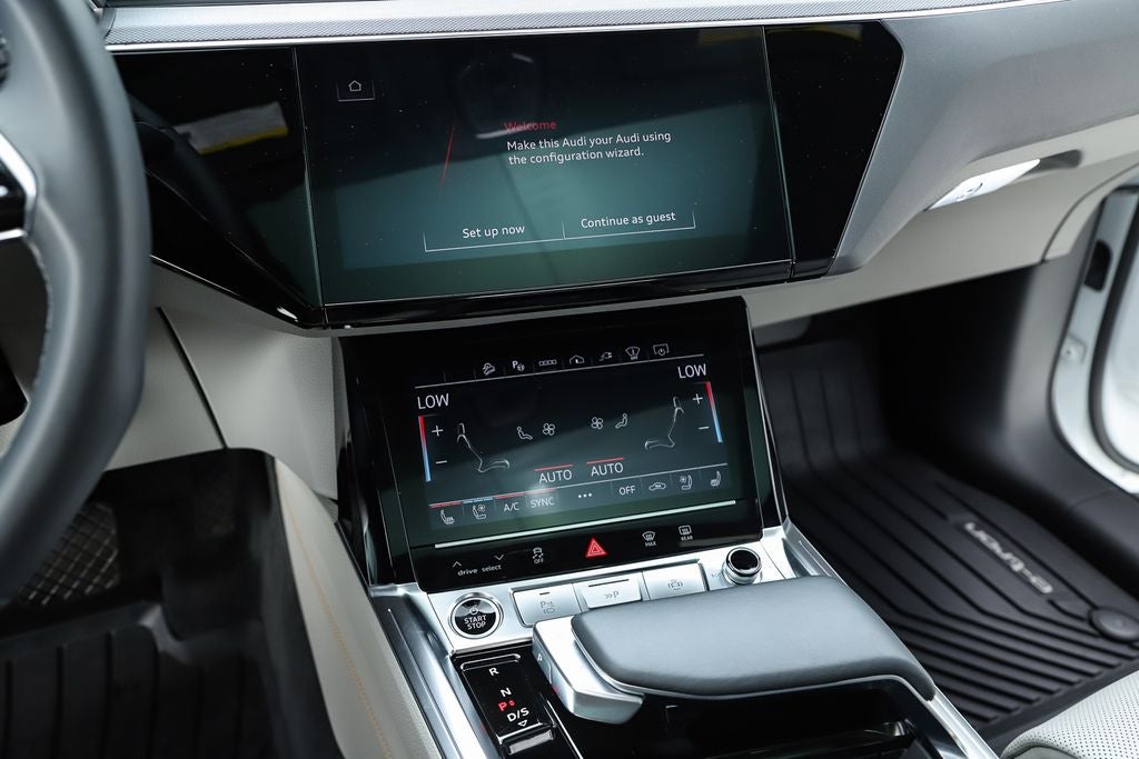 2024 Audi Q8 e-tron Prestige quattro