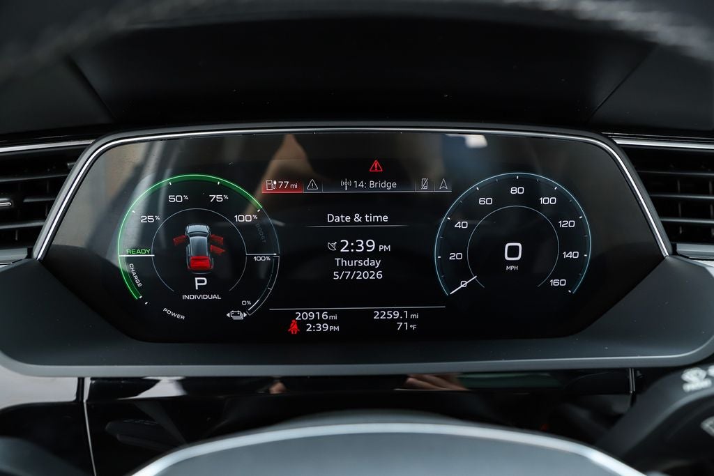 2024 Audi Q8 e-tron Prestige quattro