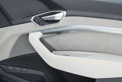 2024 Audi Q8 e-tron Prestige quattro