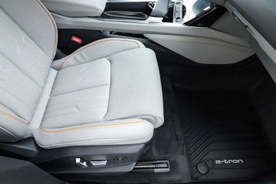 2024 Audi Q8 e-tron Prestige quattro